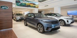 Commercial Building (Al Fardan Plaza – Range Rover Showroom) (B+G+M+4F) for QCDD Approval